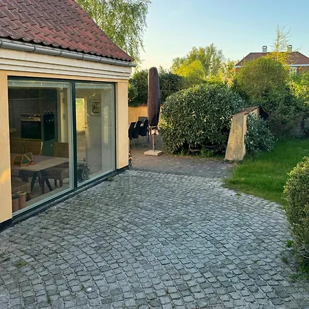 Historic Laundry House By Nyaraló Gentofte