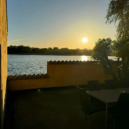 Historic Laundry House By Nyaraló Gentofte